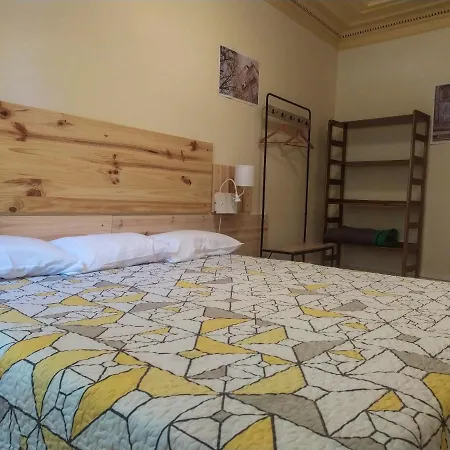 Veronika Bed & Breakfast 3*